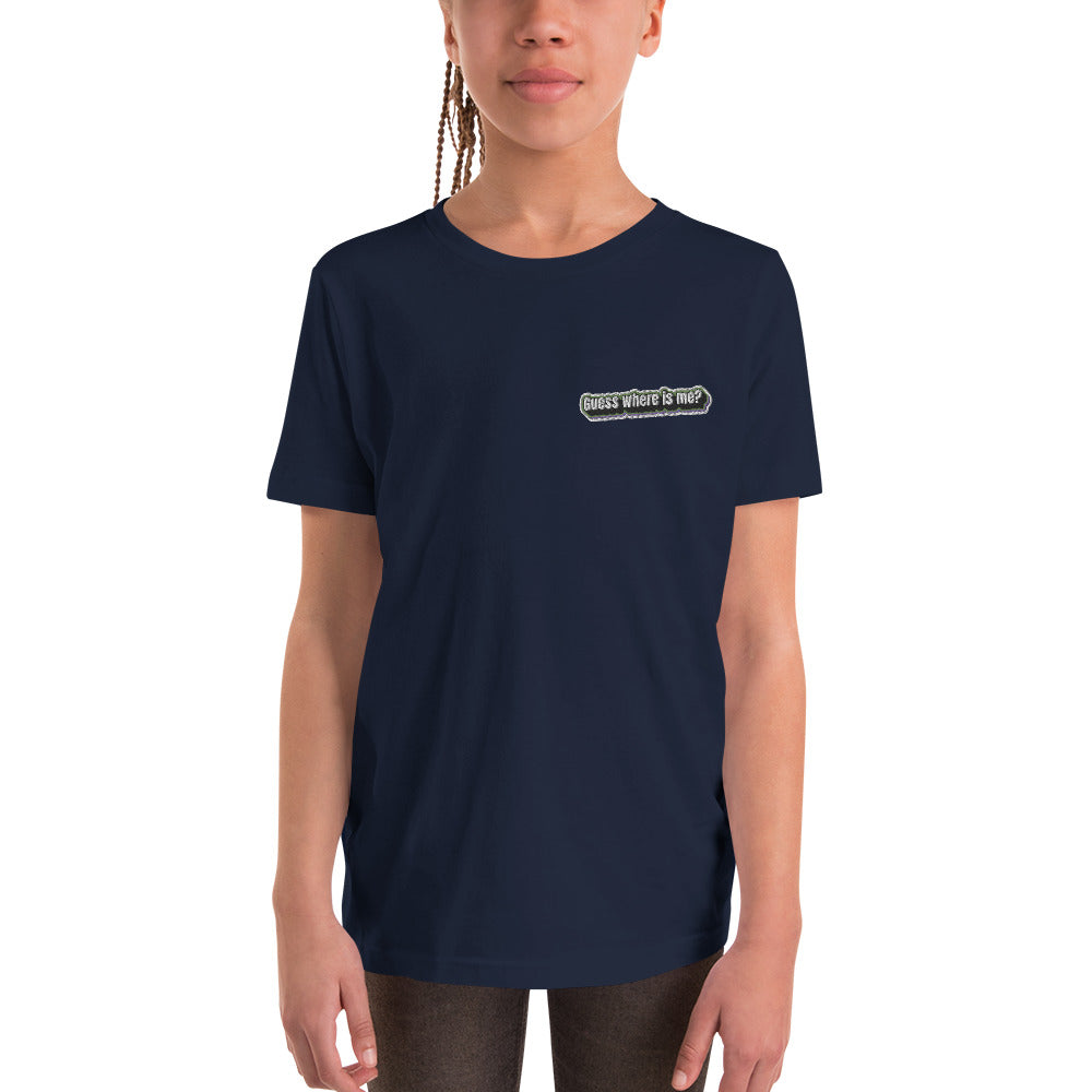 Guess where is me? - Youth Short Sleeve T-Shirt